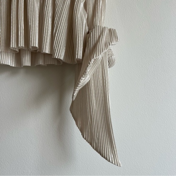 Sabina Musayev Shelby Top in Off White - Picture 8 of 16